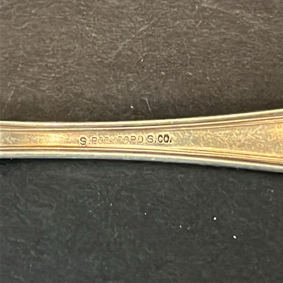 Oneida Clayborne Rockford Co. Silverplate oval soup spoons - Picture 3 of 6